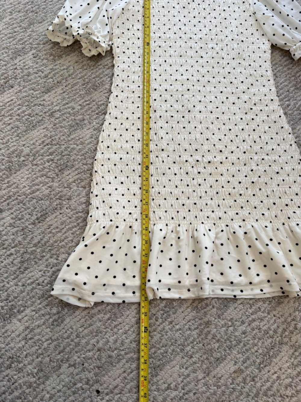 American Eagle Size M Polka Dot Smocked Dress Puff Sleeve Ruffle Hem Cute - Picture 14 of 15